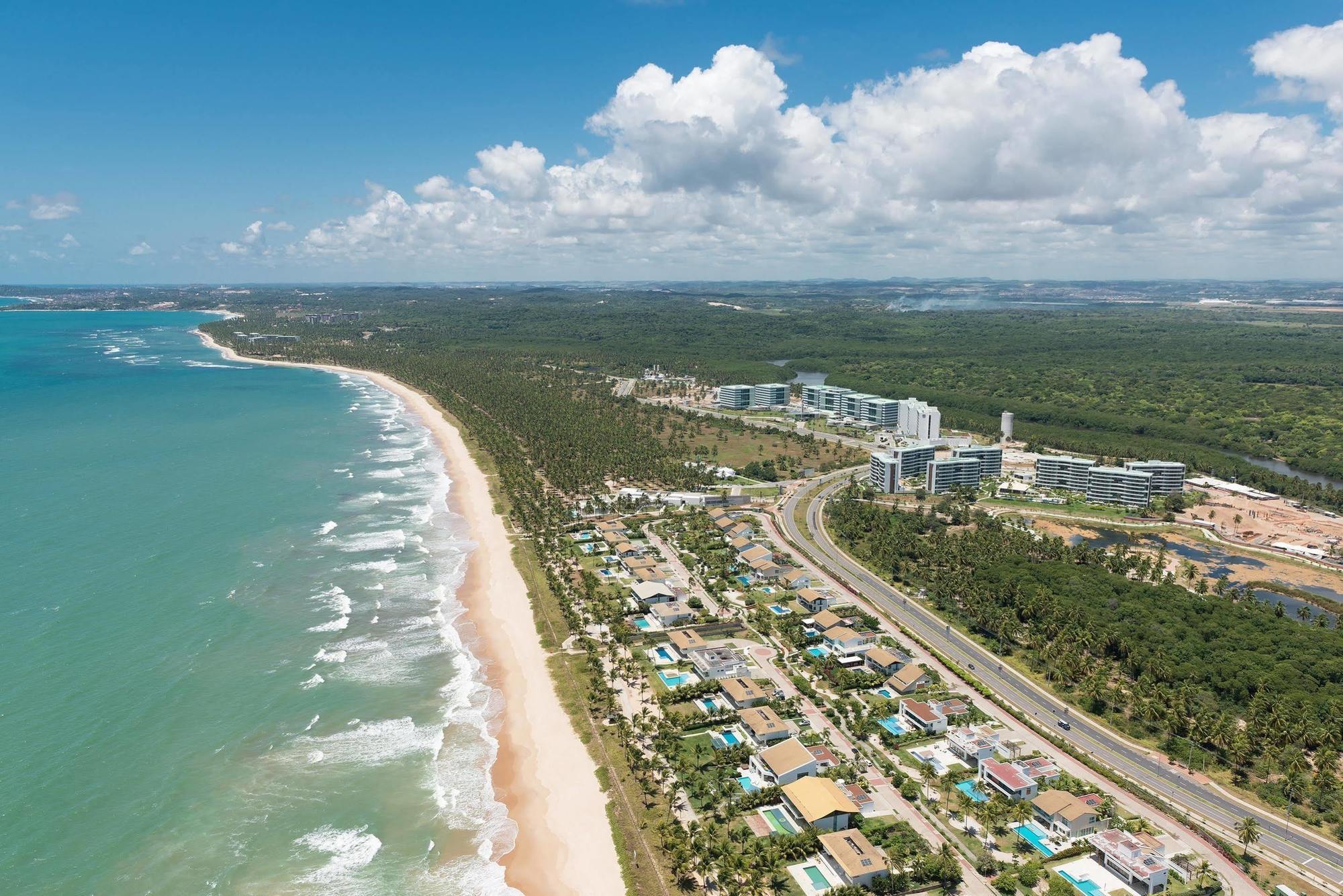 Sheraton Reserva Do Paiva Cabo de Santo Agostinho Kültér fotó Aerial view of the city